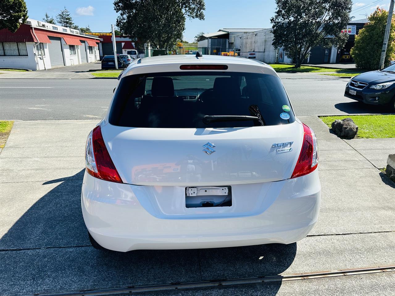 2016 Suzuki SWIFT