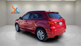 2011 Mitsubishi RVR - Thumbnail