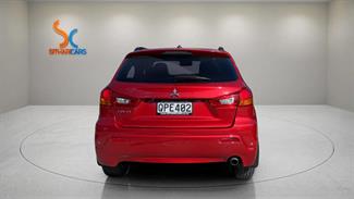 2011 Mitsubishi RVR - Thumbnail