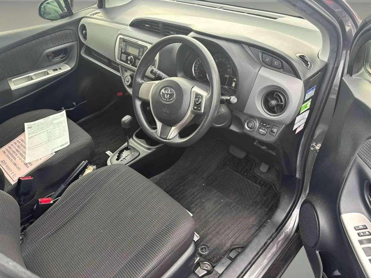 2015 Toyota Vitz