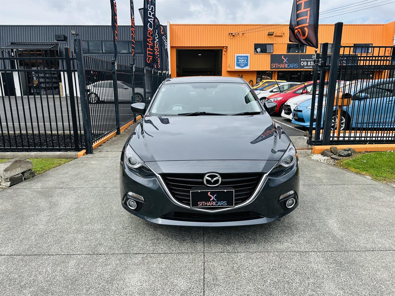 2014 Mazda Axela