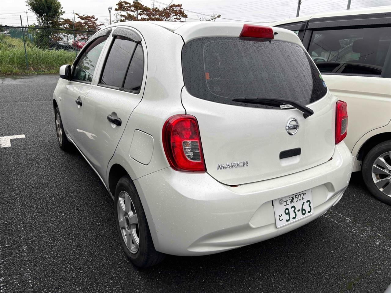 2017 Nissan MARCH