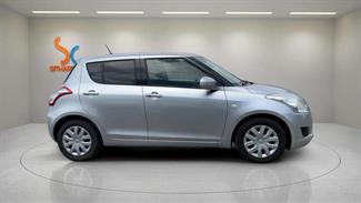 2012 Suzuki SWIFT - Thumbnail