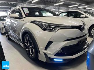 2018 Toyota C-HR - Thumbnail