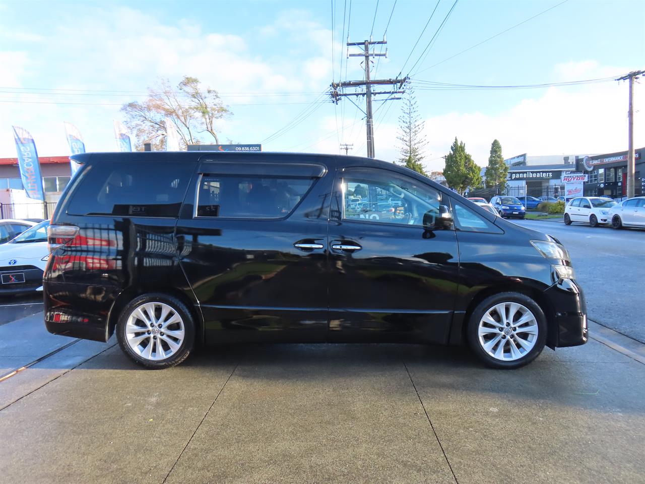 2010 Toyota VELLFIRE