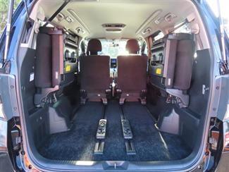 2010 Toyota VELLFIRE - Thumbnail