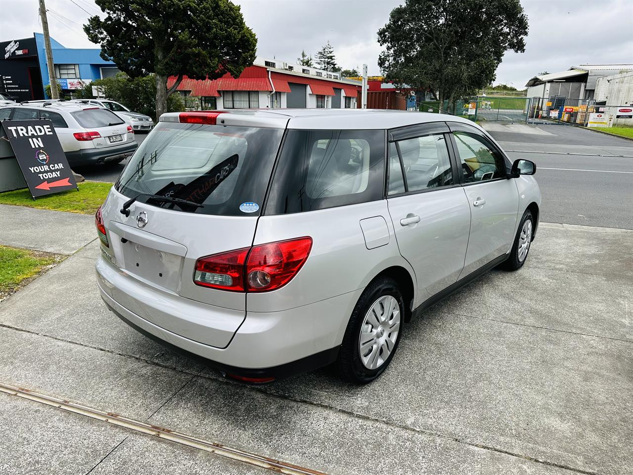 2017 Nissan Wingroad