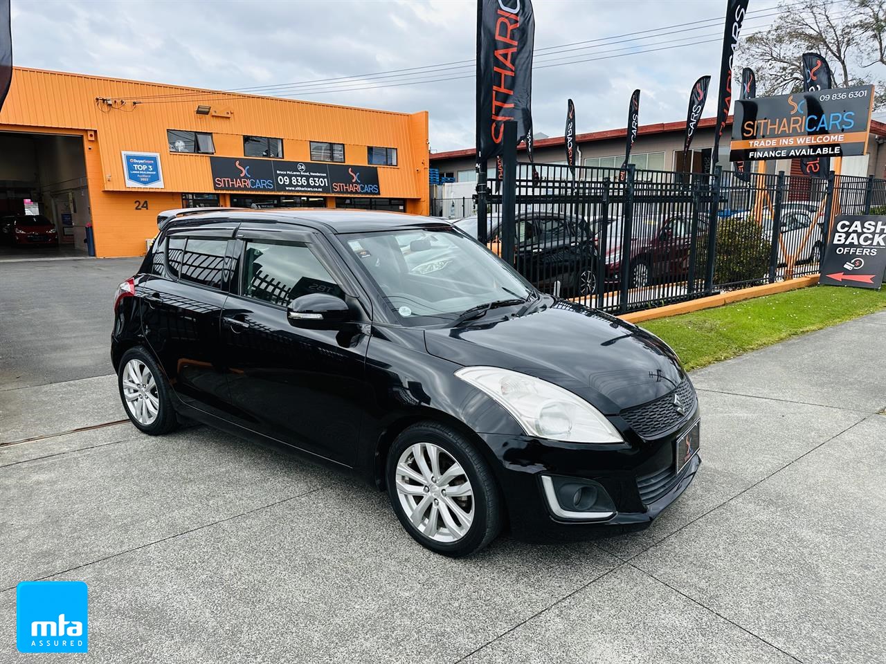 2013 Suzuki SWIFT