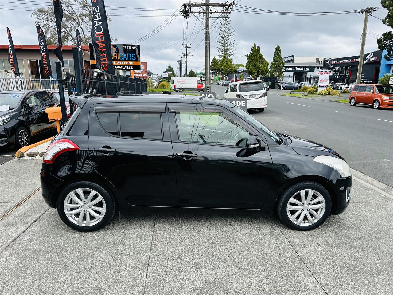 2013 Suzuki SWIFT