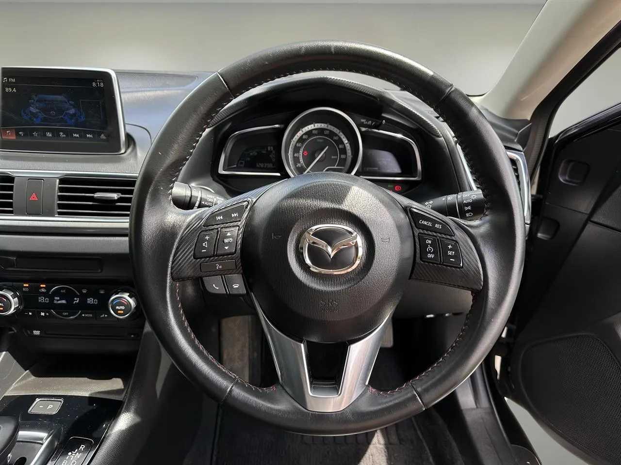 2013 Mazda Axela