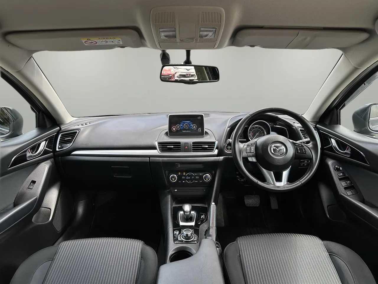 2013 Mazda Axela