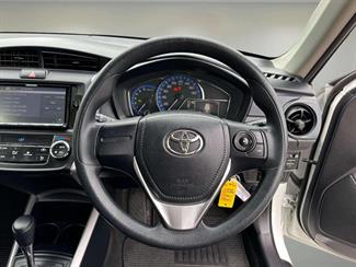 2019 Toyota Corolla - Thumbnail