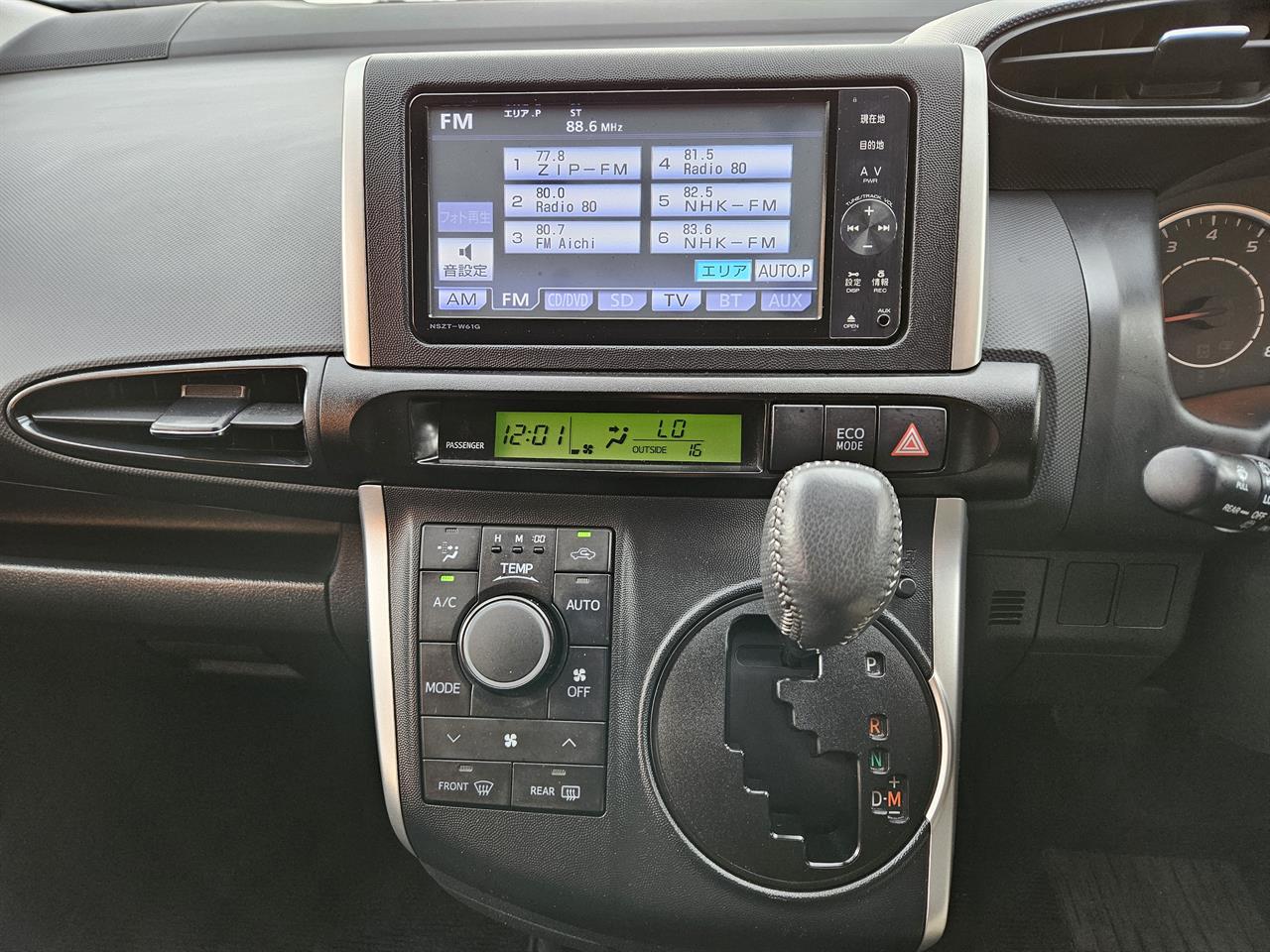 2012 Toyota WISH