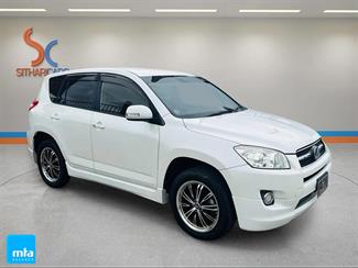 2013 Toyota RAV4 - Thumbnail