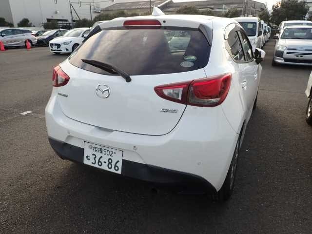 2019 Mazda Demio