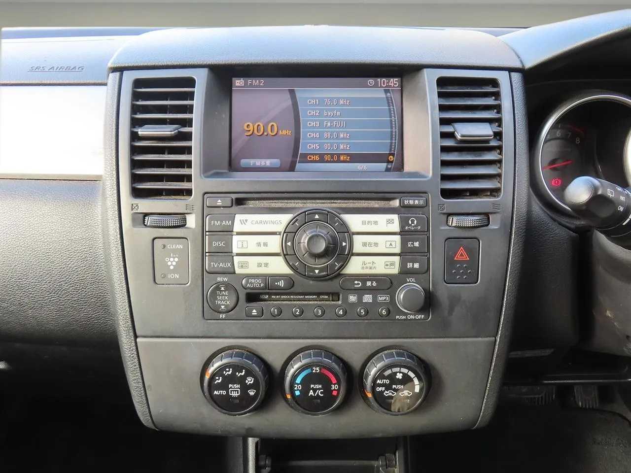 2005 Nissan Tiida