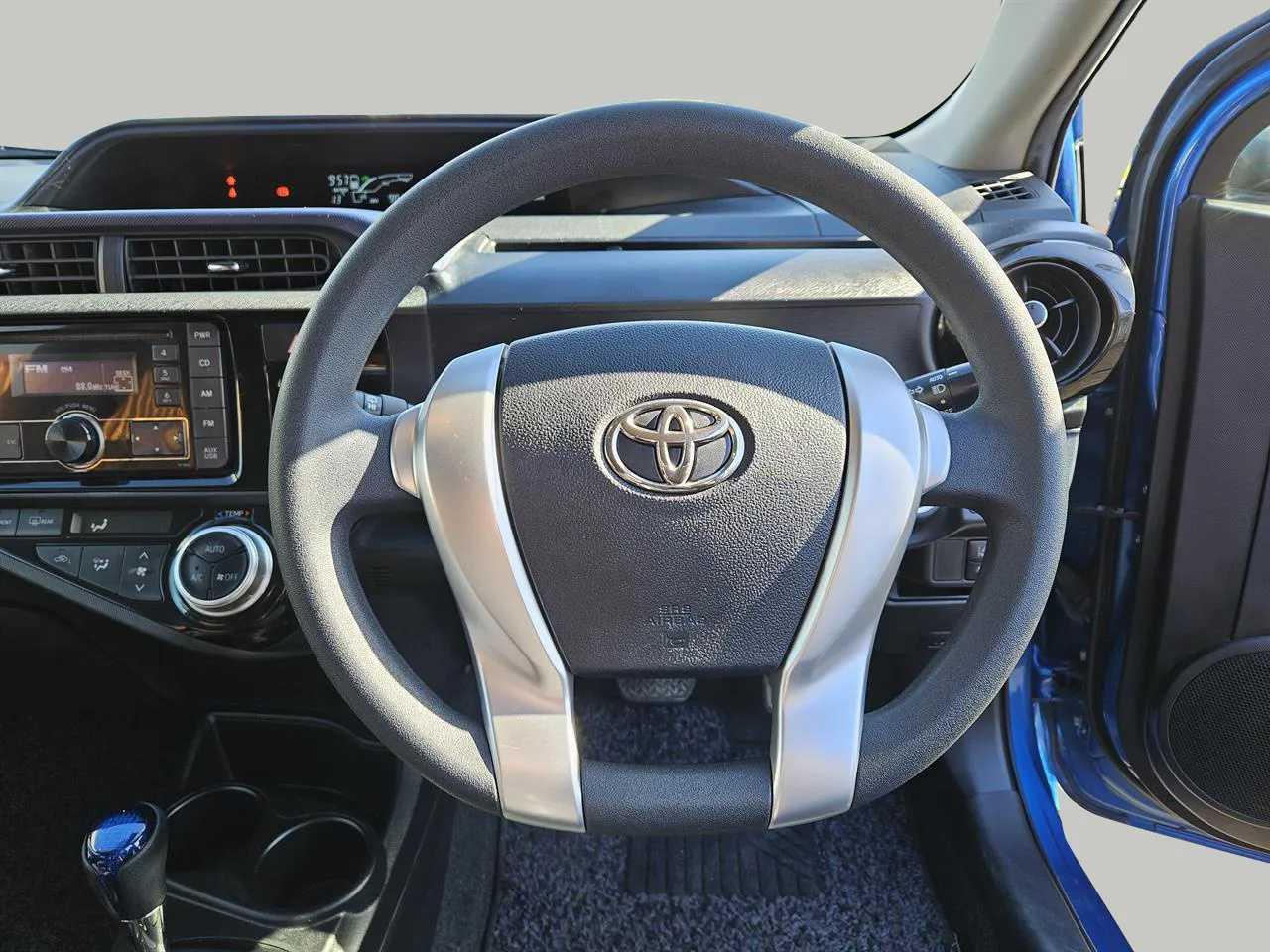 2016 Toyota AQUA