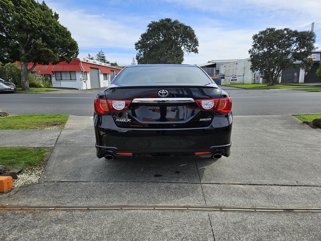 2011 Toyota Mark-X