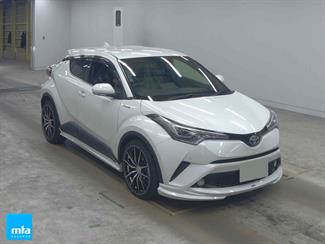 2017 Toyota C-HR - Thumbnail