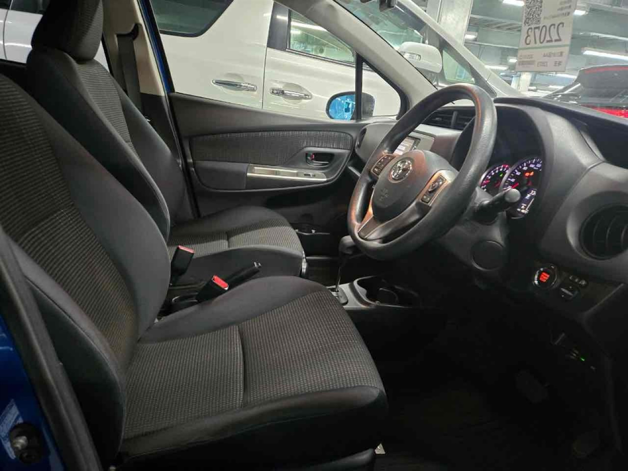 2015 Toyota Vitz