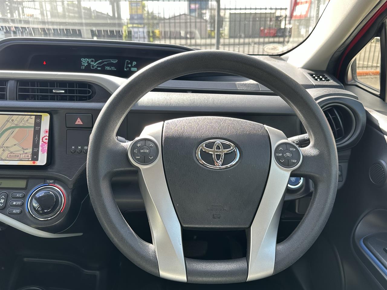 2015 Toyota AQUA