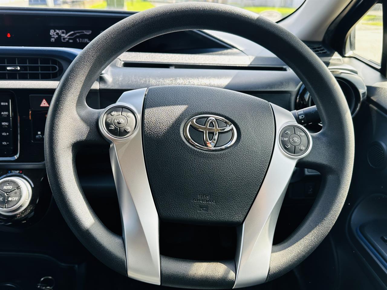 2015 Toyota AQUA