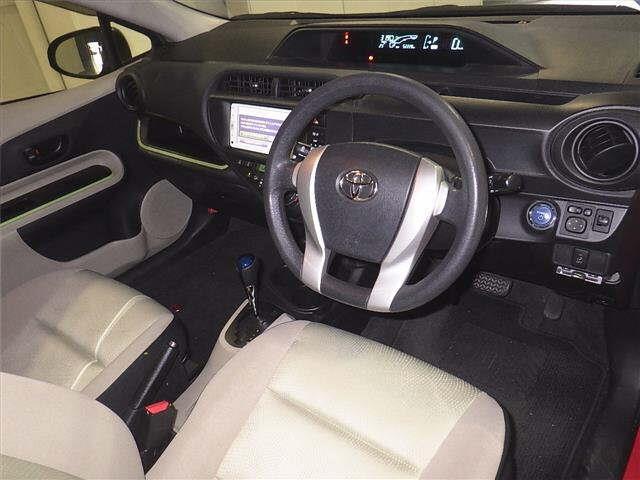 2014 Toyota AQUA