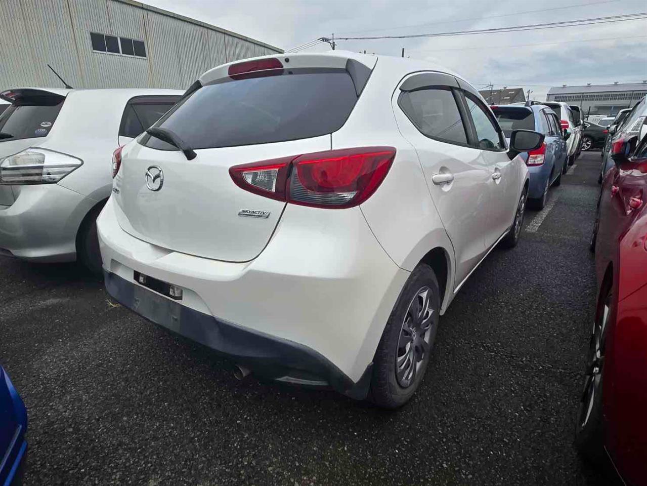 2015 Mazda Demio