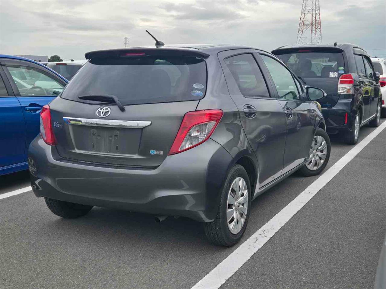 2012 Toyota Vitz