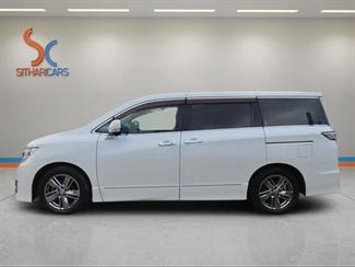 2011 Nissan Elgrand - Thumbnail