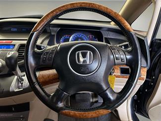 2006 Honda Odyssey - Thumbnail