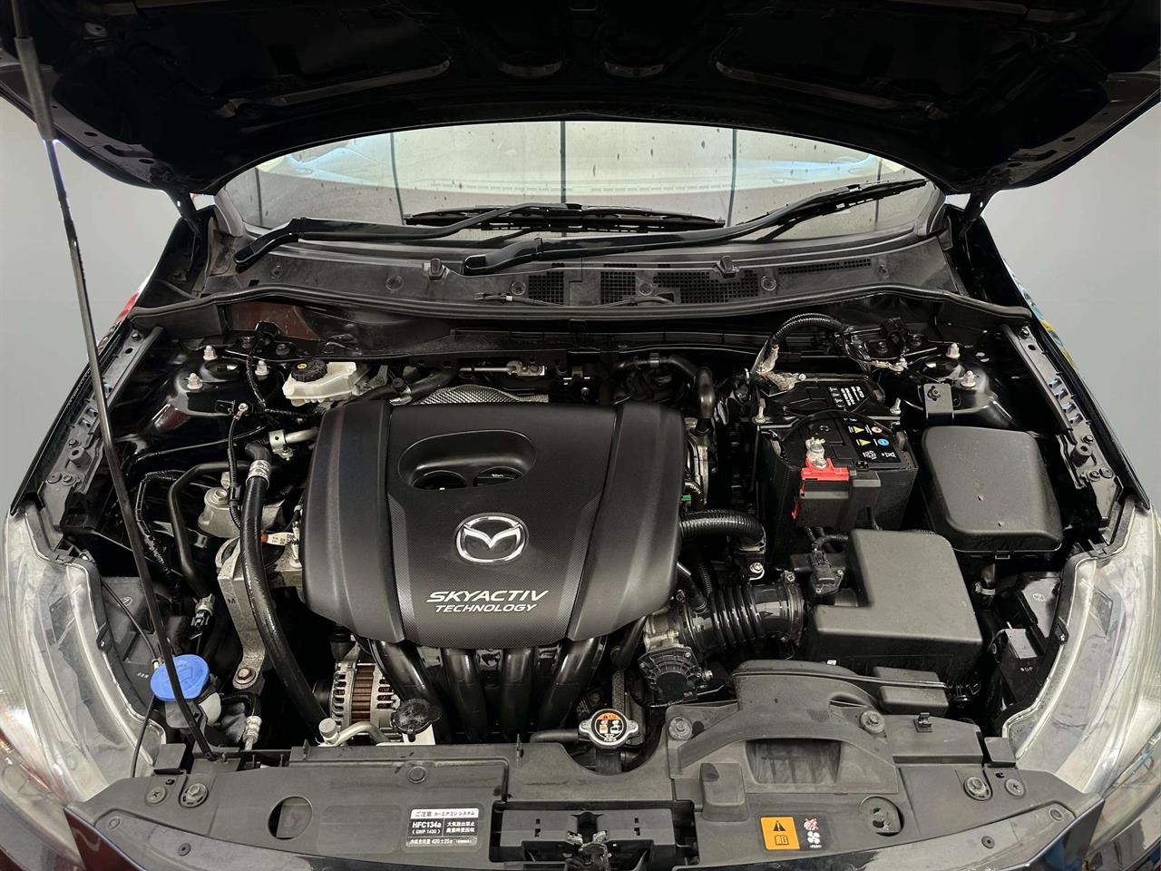 2016 Mazda Demio