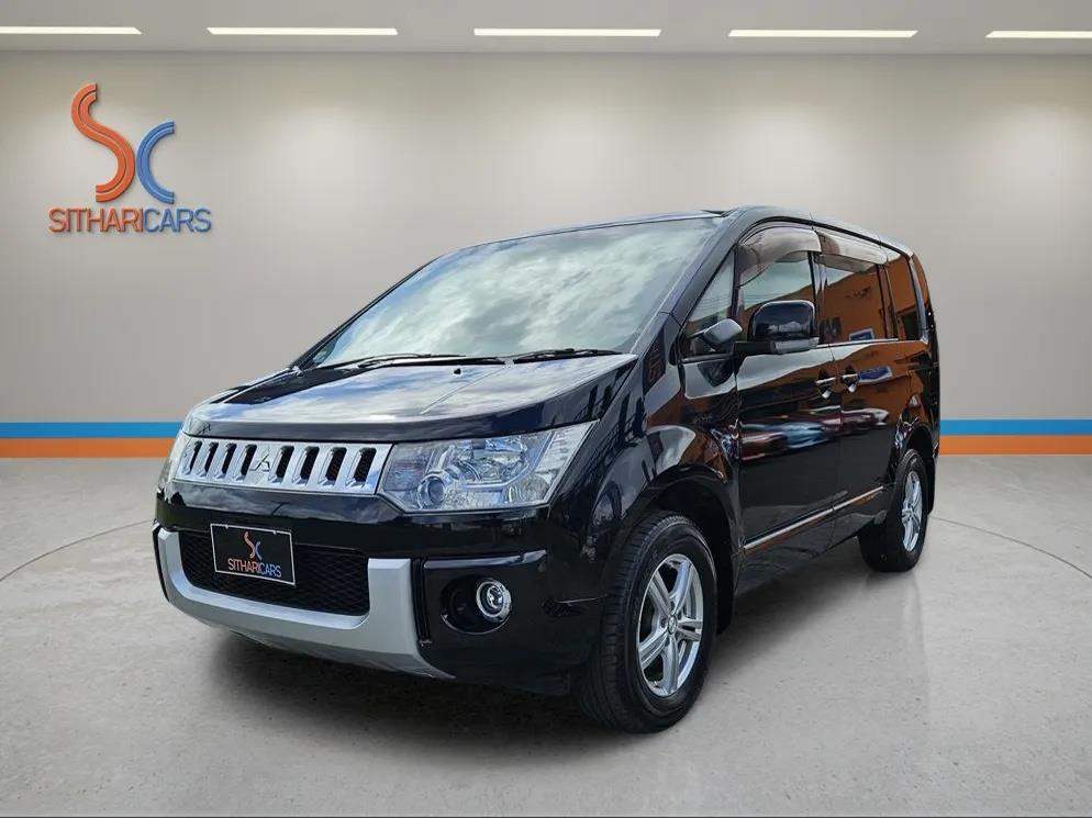 2011 Mitsubishi Delica