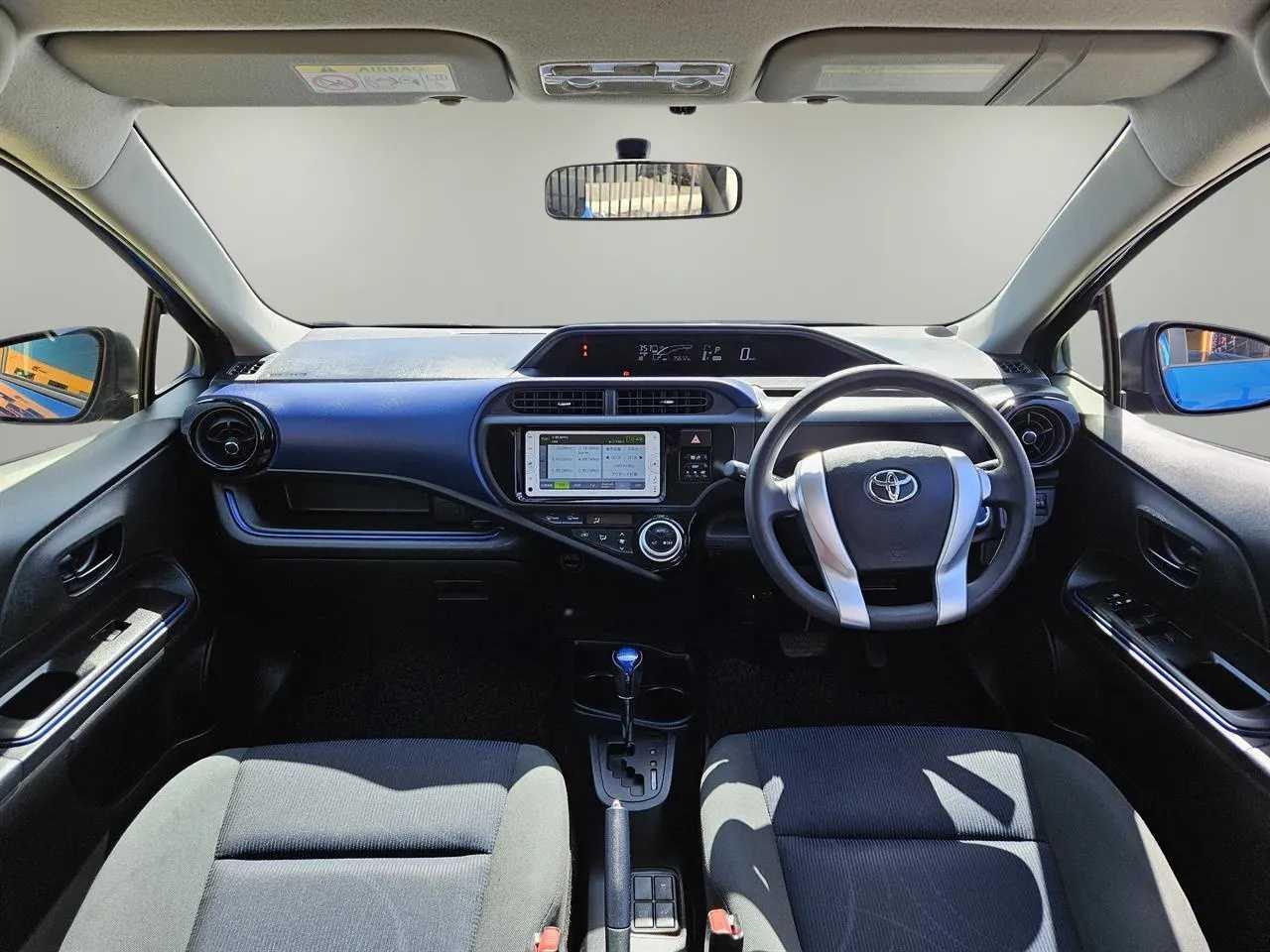 2015 Toyota AQUA