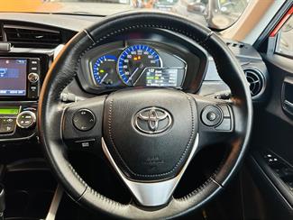 2017 Toyota Corolla - Thumbnail