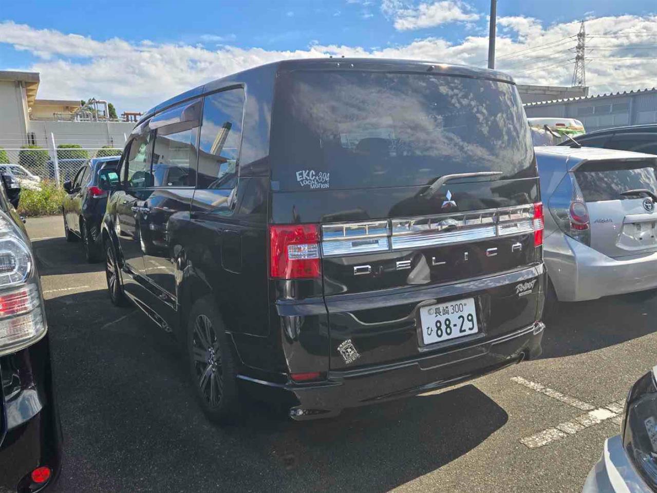 2012 Mitsubishi Delica