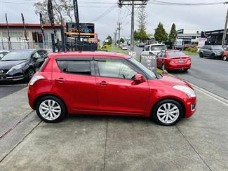 2013 Suzuki SWIFT - Thumbnail