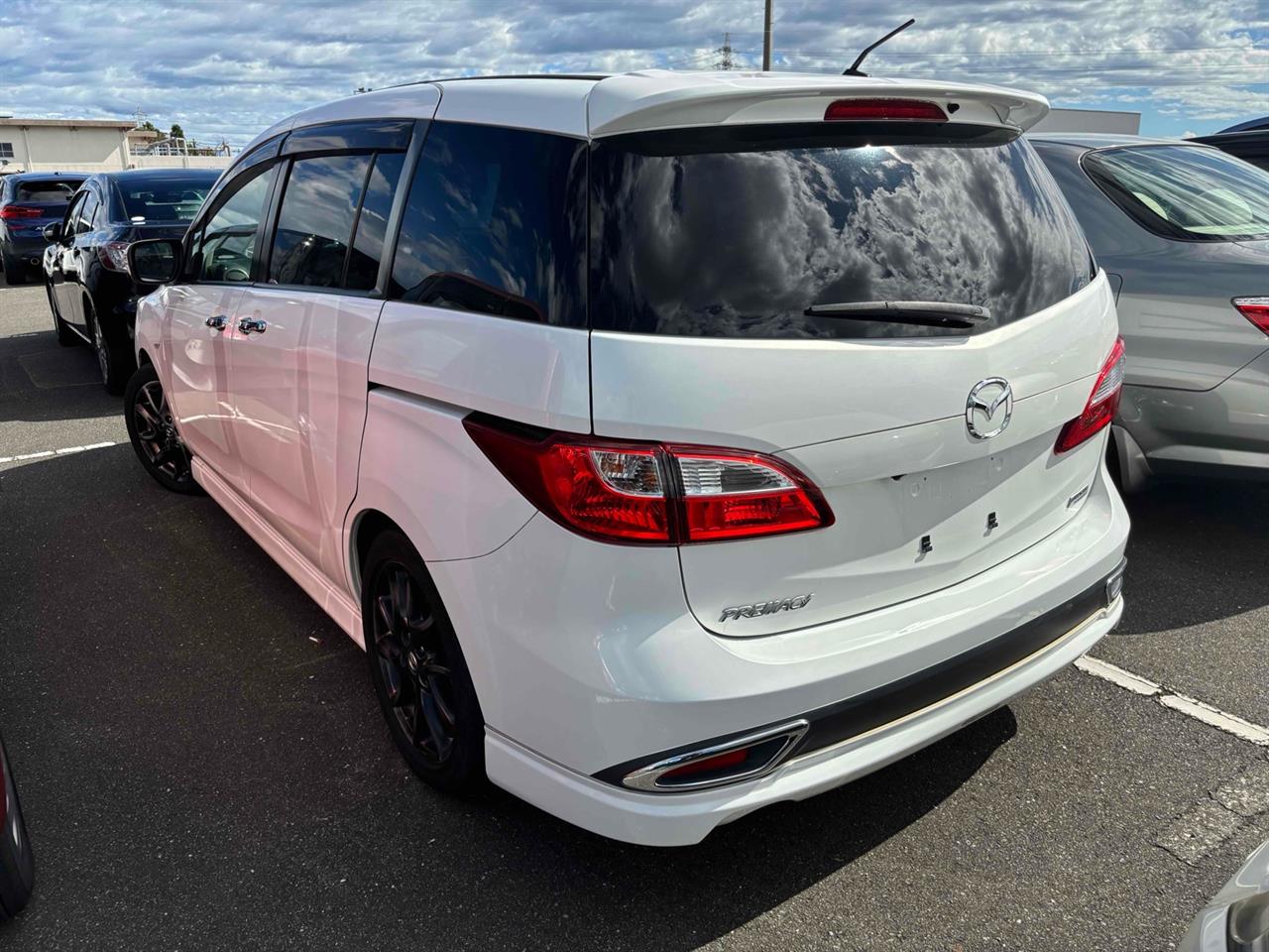 2013 Mazda Premacy