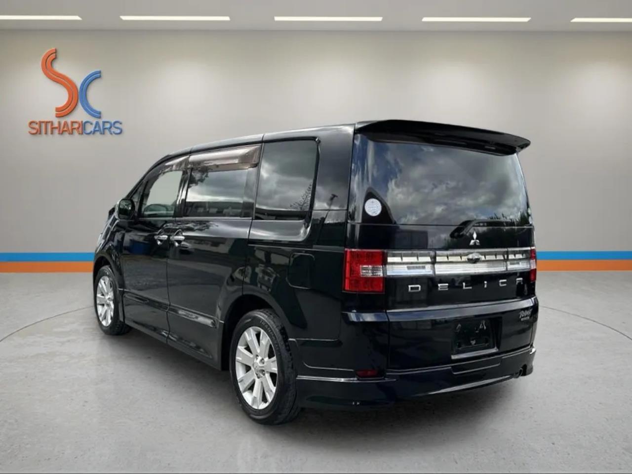 2013 Mitsubishi Delica