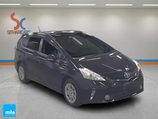 2013 Toyota Prius - Thumbnail