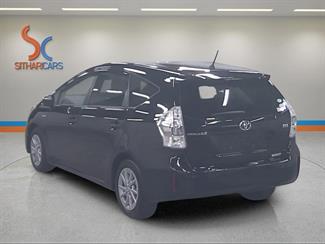 2013 Toyota Prius - Thumbnail