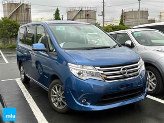 2016 Nissan Serena - Thumbnail