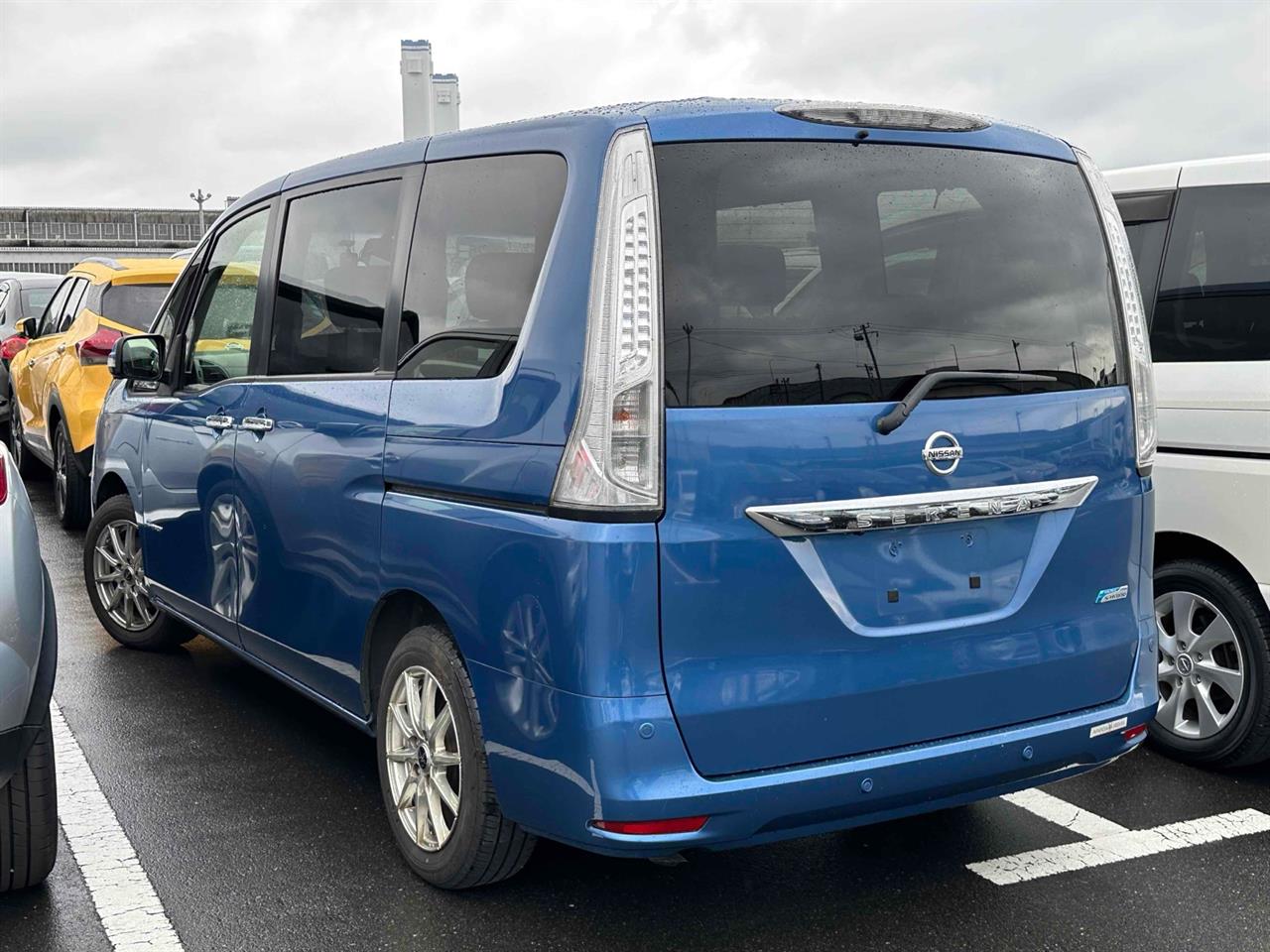 2016 Nissan Serena